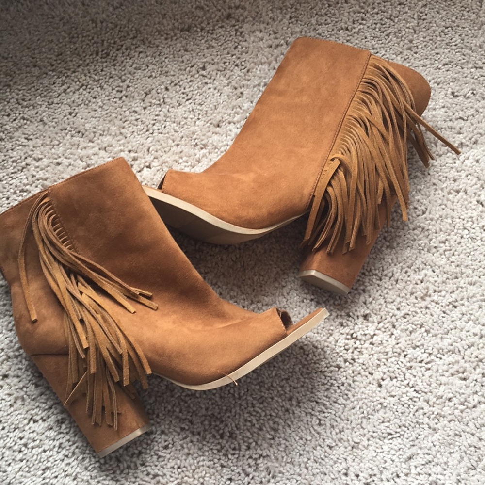 Target DV fringe heels